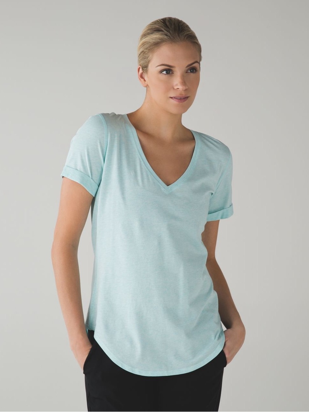 lululemon Love Tee Shirt II V-Neck Short Sleeve Heathered Aquamarine size 12